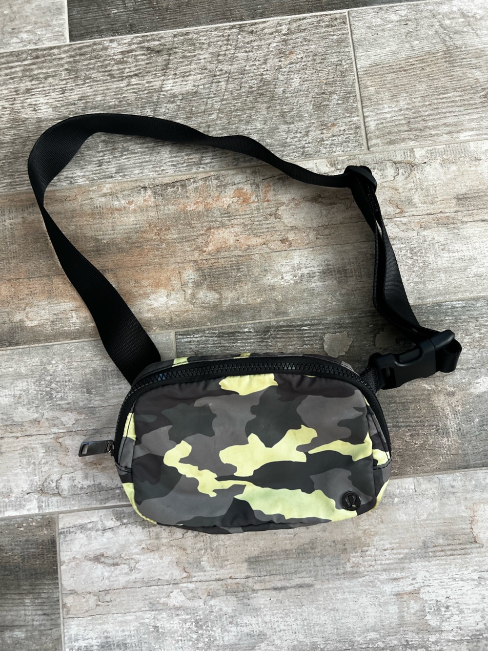 Camouflage Crossbody Sling Bag - yellow Camo